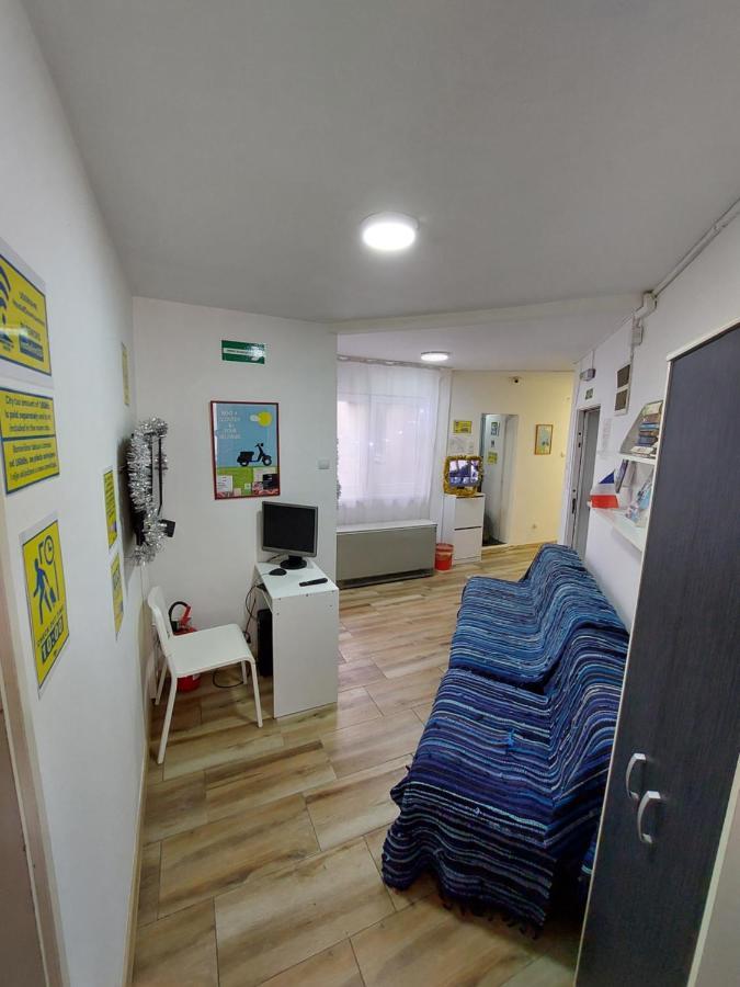 Hostel Inn Downtown Belgrad Exterior foto