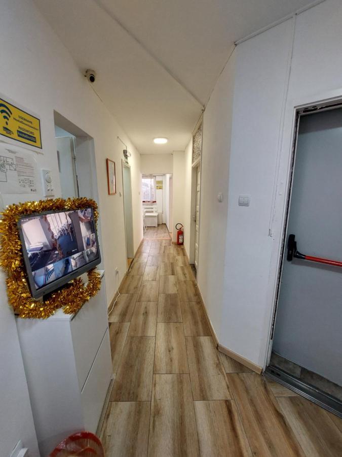 Hostel Inn Downtown Belgrad Exterior foto